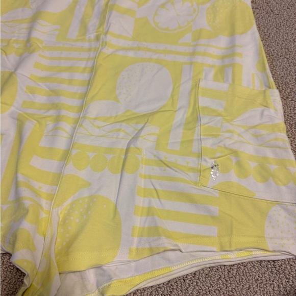 NWT SIZE XS Free People Yellow and White Geometric Romper - Picture 3 of 4